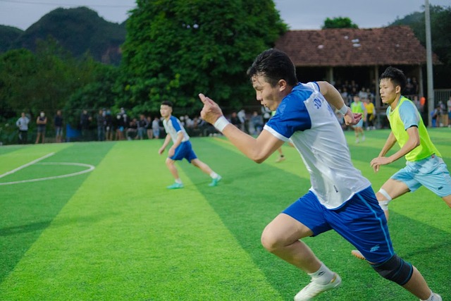 亚神勇撲救 亚神勇撲救